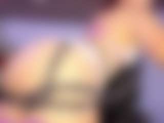 Live cam show with anastasia-bee - Deepthroat on Camsoda
