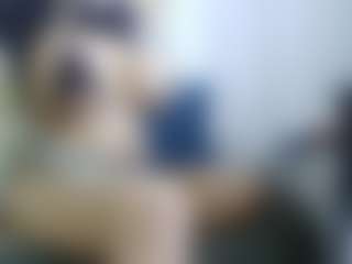 Live cam show with AmberAlena - Blonde Hair on AdultVida.com