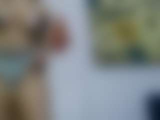 Live cam show with AmberAlena - Erotic Dance on AdultVida.com