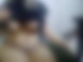 Live cam show with AmberAlena - Handjob on studioflirtlive.com