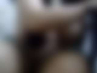 Live cam show with AmberAlena - Ahegao on fuklive.com