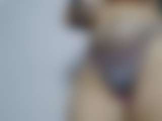 Live cam show with AmberAlena - Blonde Hair on googirlz