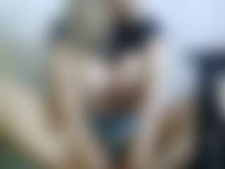 AmberAlena's Live Sex Cam Show