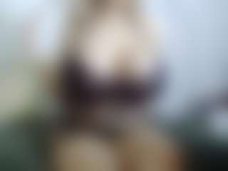 AmberAlena's Live Sex Cam Show