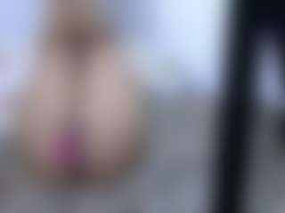 AmberAlena's Live Sex Cam Show