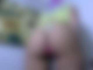 AmberAlena's Live Sex Cam Show