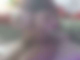 Live cam show with AmberAlena - BBW on madthumbs