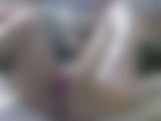 AmberAlena's Live Sex Cam Show