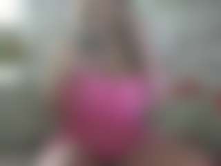 Show in cam erotica live di AmberAlena