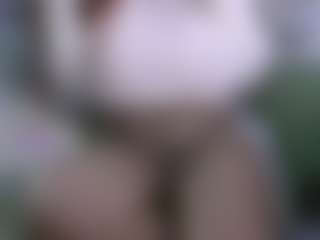 Live cam show with AmberAlena - Curvy Young Adult on Big Tits