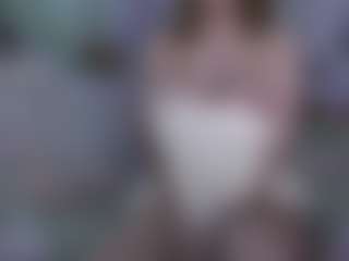 Live cam show with AmberAlena - BBW on CamClone
