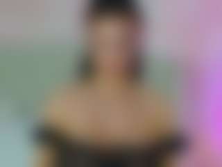 Live cam show with Anna Star - Average on Camsoda
