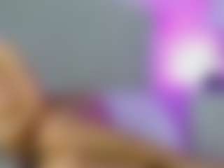 Live cam show with Anna Star - Thong on CamClone