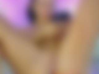 Live cam show with Anna Star - Big Ass on Camming Site