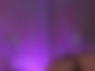 Live cam show with Anna Star - Solo on Camsoda