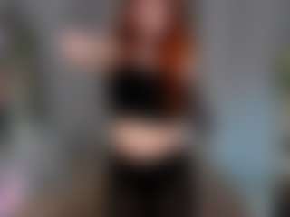 Live cam show with Decadance - Moaning on AdultVida.com