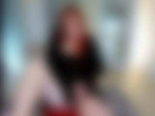 Live cam show with Decadance - Striptease on Fapmatic.com