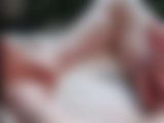 Live cam show with American_Da3 - Average on CamClone