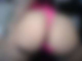 Live cam show with jaydadior - Black Squirt on Cam Slut