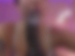 Live cam show with V I O L E T A - Pornstar Skinny on xxxlivecams.org