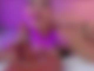 Live cam show with V I O L E T A - White Lovense on Camsoda | colombia