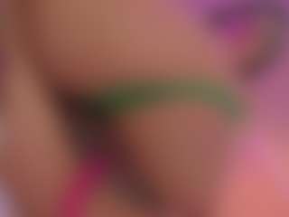 Live cam show with V I O L E T A - HD on Camsoda