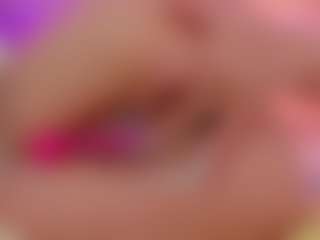 Live cam show with V I O L E T A - Shorthair on Camsoda