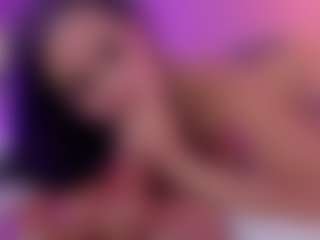 Live cam show with V I O L E T A - Gamer BBW on StripNow