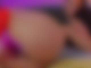 Live cam show with V I O L E T A - Rubia on Camsoda