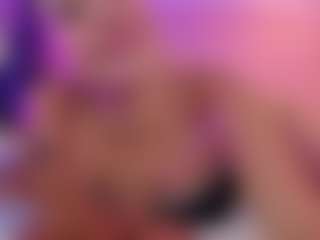 Live cam show with V I O L E T A - Dirty on livesuperchat.net