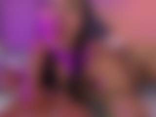 Live cam show with V I O L E T A - Toys on xplaylive.com