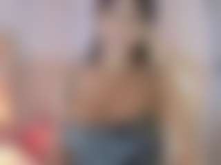 Live cam show with Dulce_Sammy - Grandes Tetas on boobsie.com