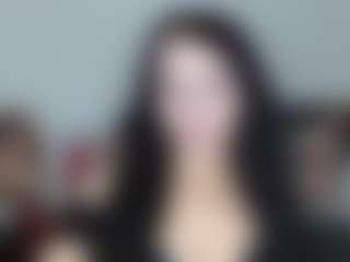 Live cam show with may-taylor - Average on SmokeAndPoke