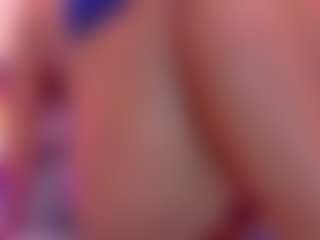 Live cam show with valen-scott - Spy Curvy on madthumbs