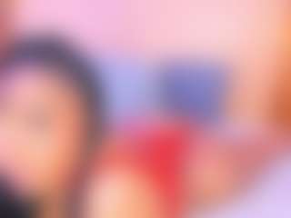 Live cam show with anniefoxx - Ebony on CamwithHer | colombia