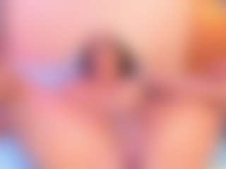 Live cam show with anniefoxx - Ebony on Chatstar | colombia