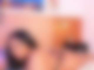 Live cam show with anniefoxx - Oil on CamSodaAdn
