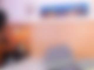 Live cam show with anniefoxx - Bedroom Ebony on CamClone