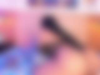 Live cam show with anniefoxx - Ebony on Camsoda | colombia