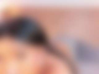 Live cam show with anniefoxx - Ebony on Camsoda | colombia