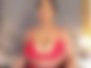 Live cam show with anniefoxx - Lush Curvy on Camsoda