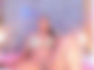 Live cam show with anniefoxx - Bikini on SpankPalCams