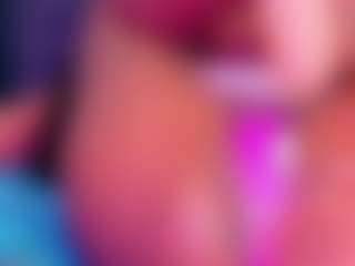 Live cam show with black-rosse - Ebony on Camsoda | colombia