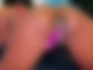 black-rosse's Live Sex Cam Show