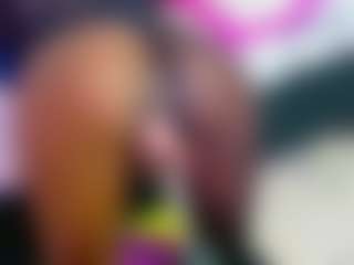 Live cam show with black-rosse - Ebony on CamClone | colombia