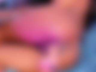 Live cam show with black-rosse - Sexwebcam Black on livesuperchat.net