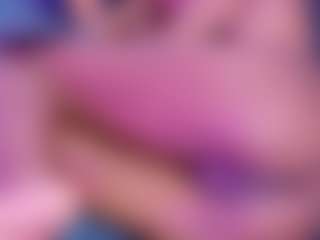 Live cam show with black-rosse - Hairy Pussy on AdultVida.com