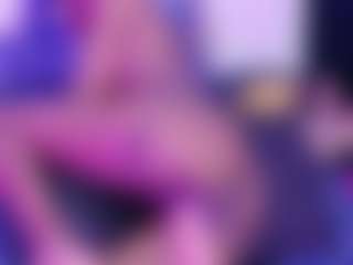 Live cam show with black-rosse - Tease Ebony on Camsoda | colombia