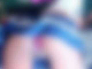 Live cam show with black-rosse - Spank Black on milfzrlive.com