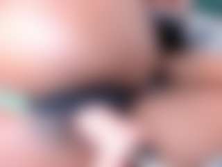 black-rosse's Live Sex Cam Show
